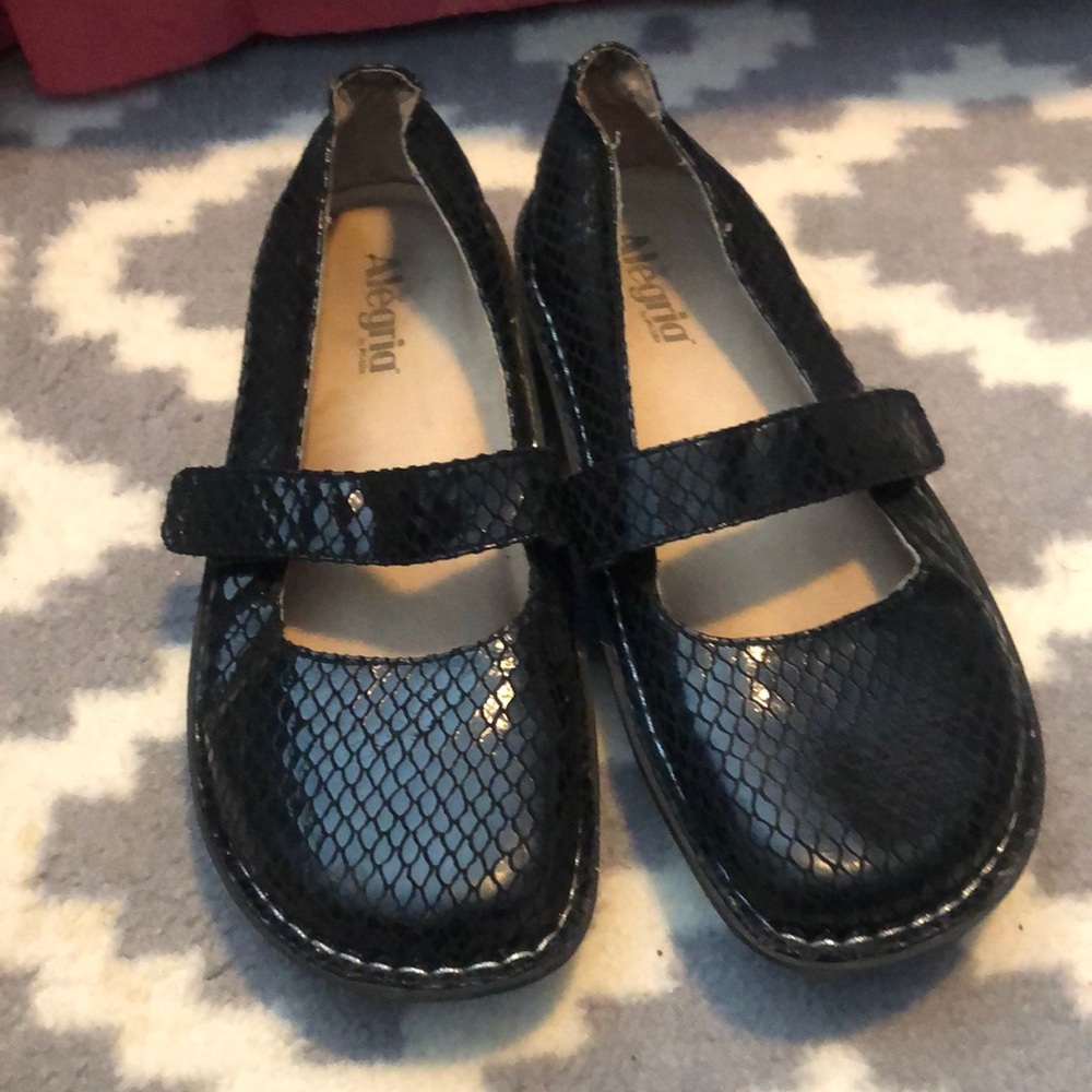 Platform Mary Janes